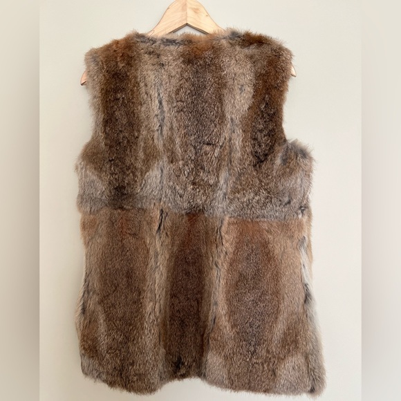 Genuine Rabbit Vest - Picture 4 of 5